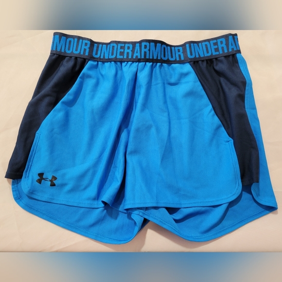 Under armour shorts - Picture 1 of 3